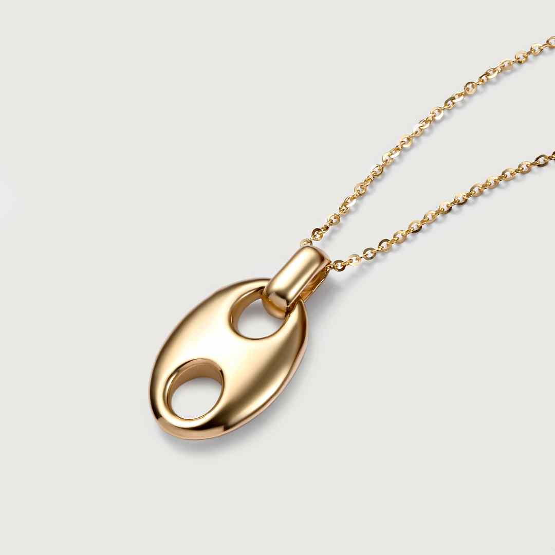 Gold Essential Eternal Oval Pendant with Chain in 9K Gold