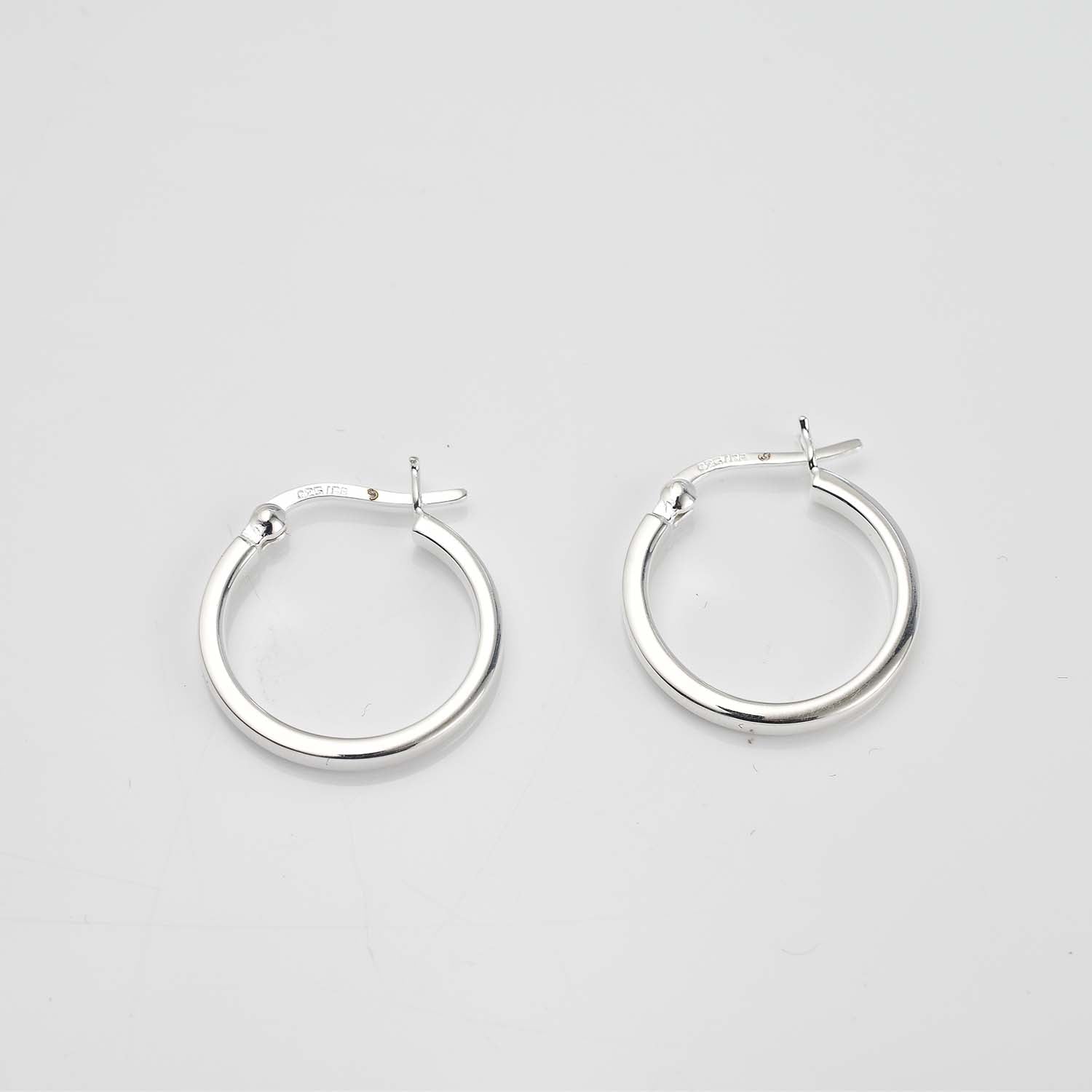 Square Hoop Creole Earrings + Molto Multi Link Ring