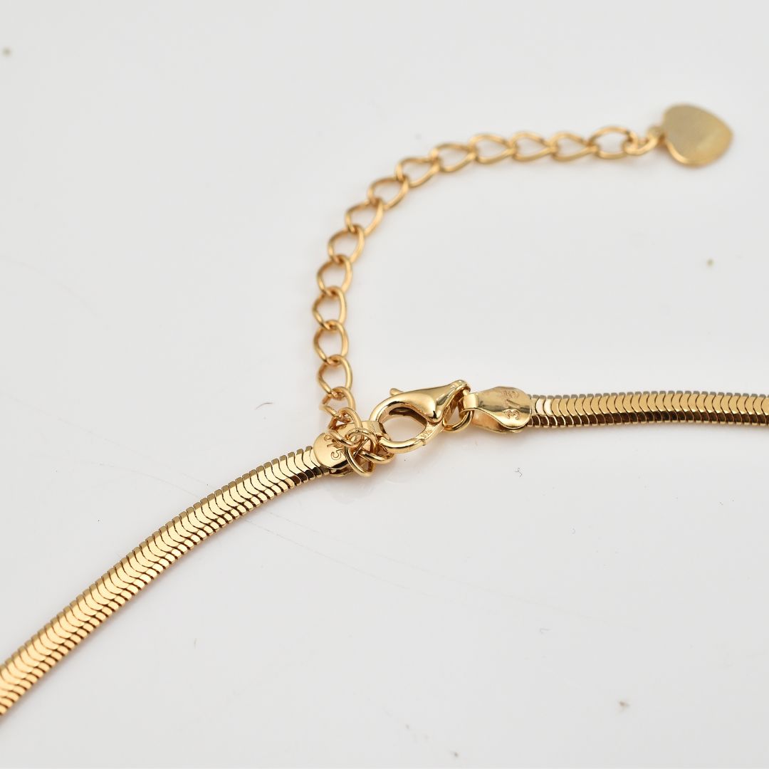 Serpentine Grace Necklace + Ouro Double Bar Bangle in 9K Gold