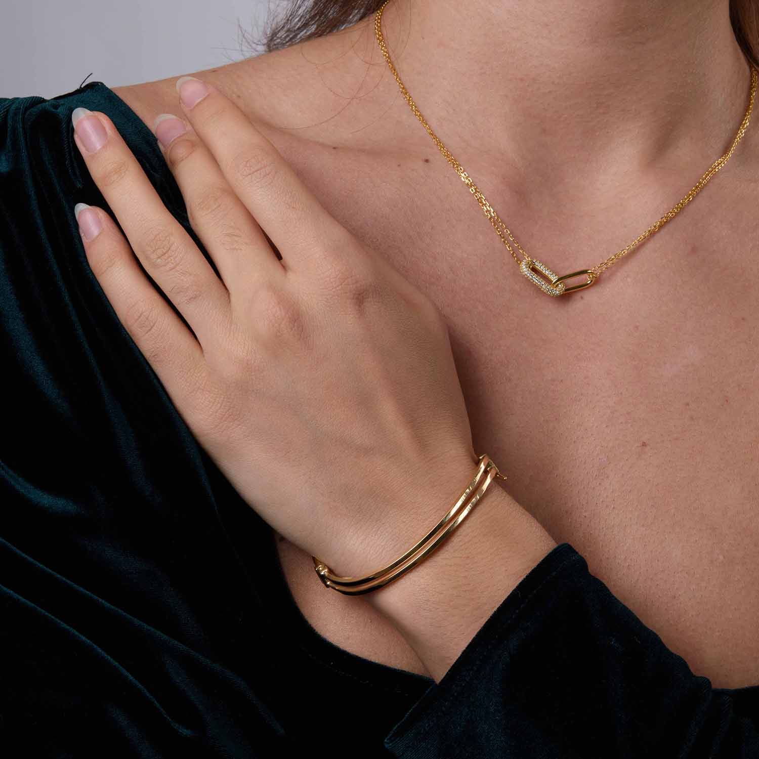 Serpentine Grace Necklace + Ouro Double Bar Bangle in 9K Gold