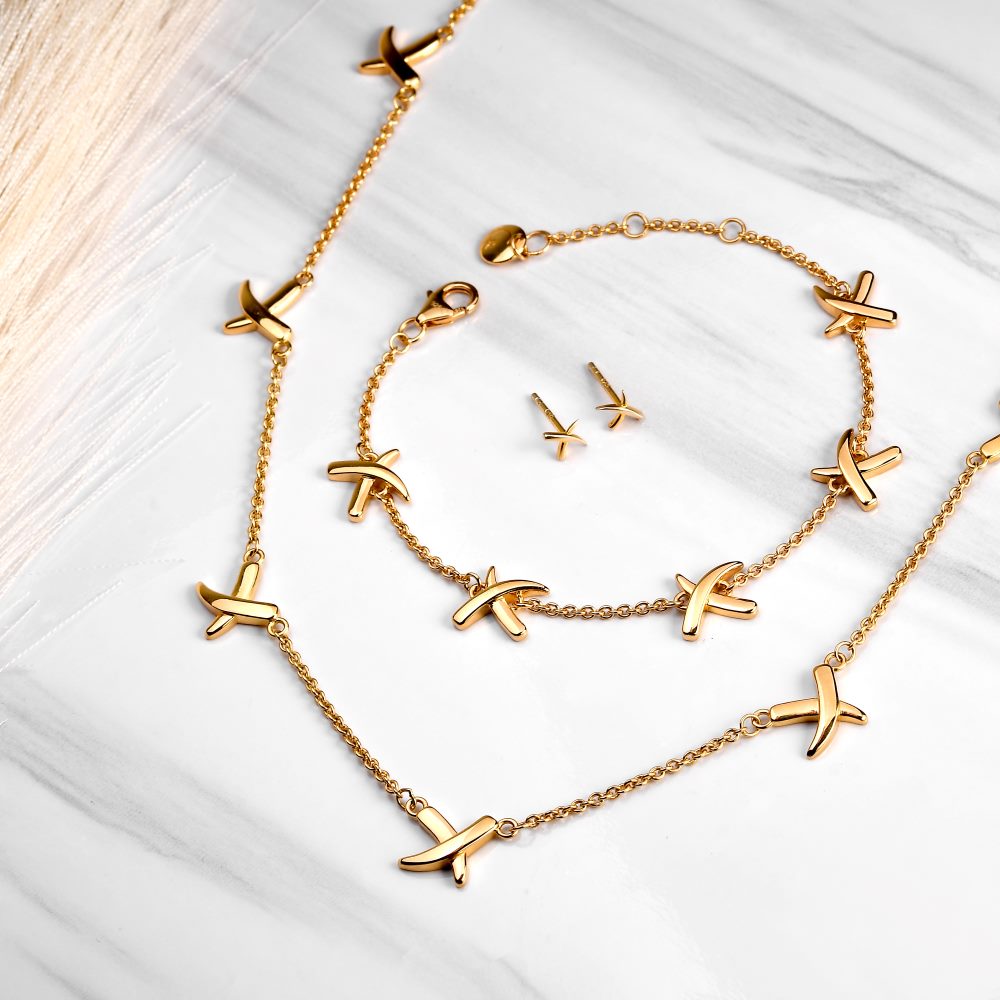 Molto Kiss Necklace + Molto Kiss Bracelet + Molto Kiss Stud Earrings