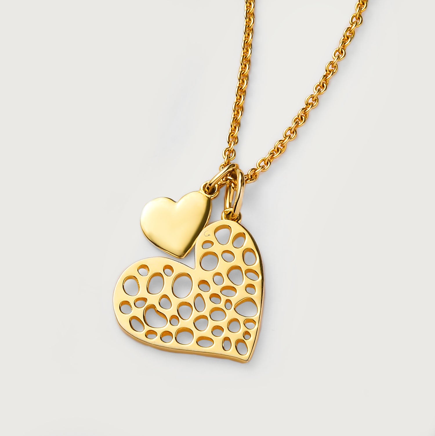 Lattice Heart Charm Necklace + Ouro Floating Heart Charm Bracelet in 9K Gold