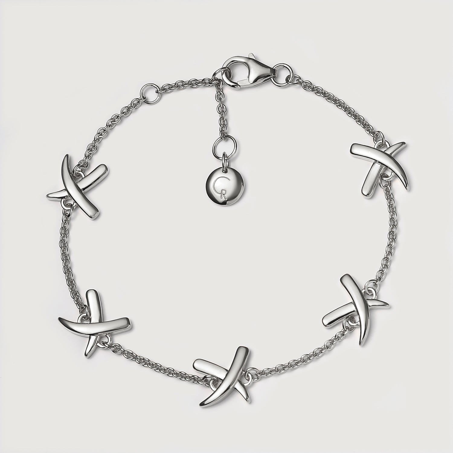 Molto Kiss Bracelet + Pendant + Stud Earring