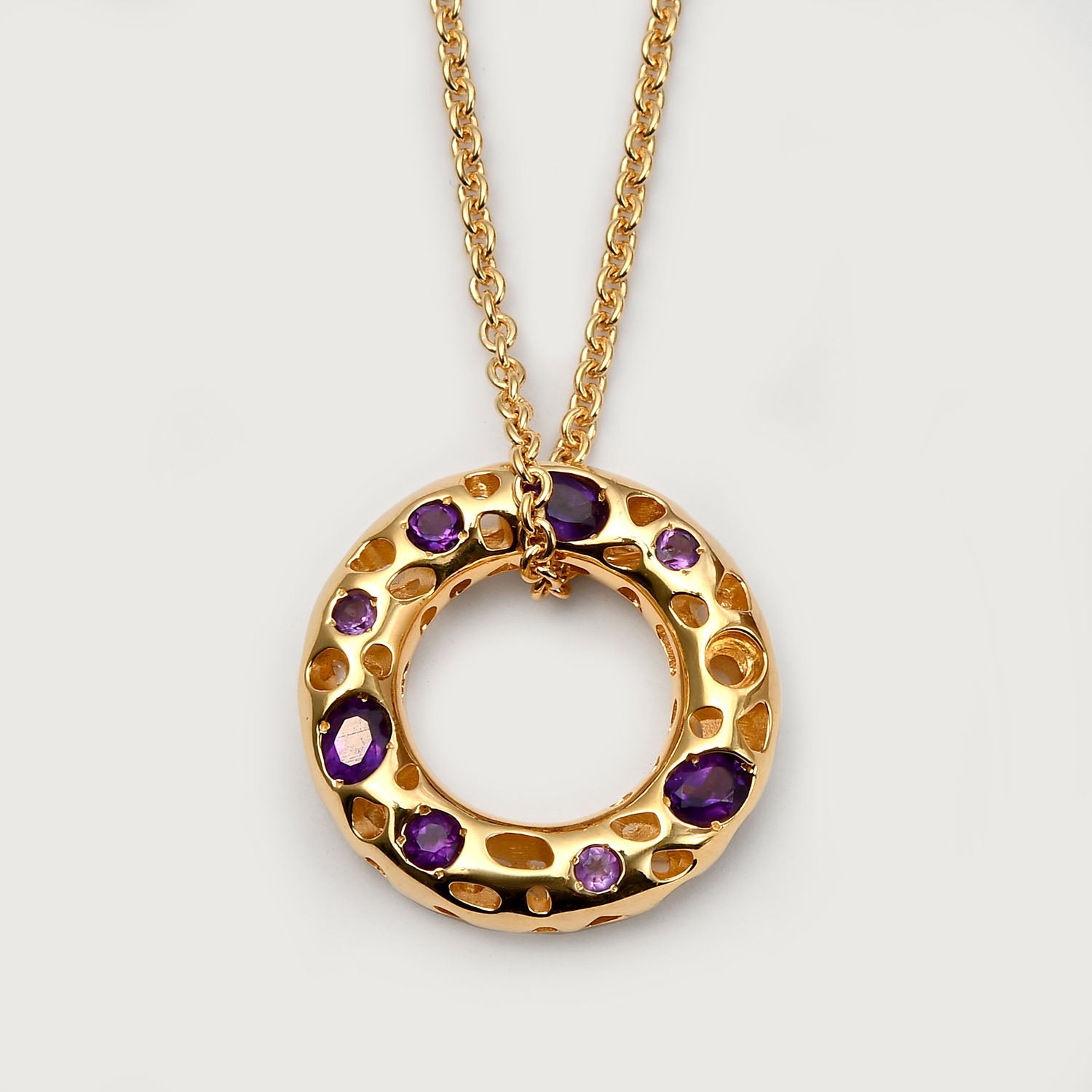 Allegro Loop Pendant with Amethyst + Lattice Disc Stud Earrings with Amethyst