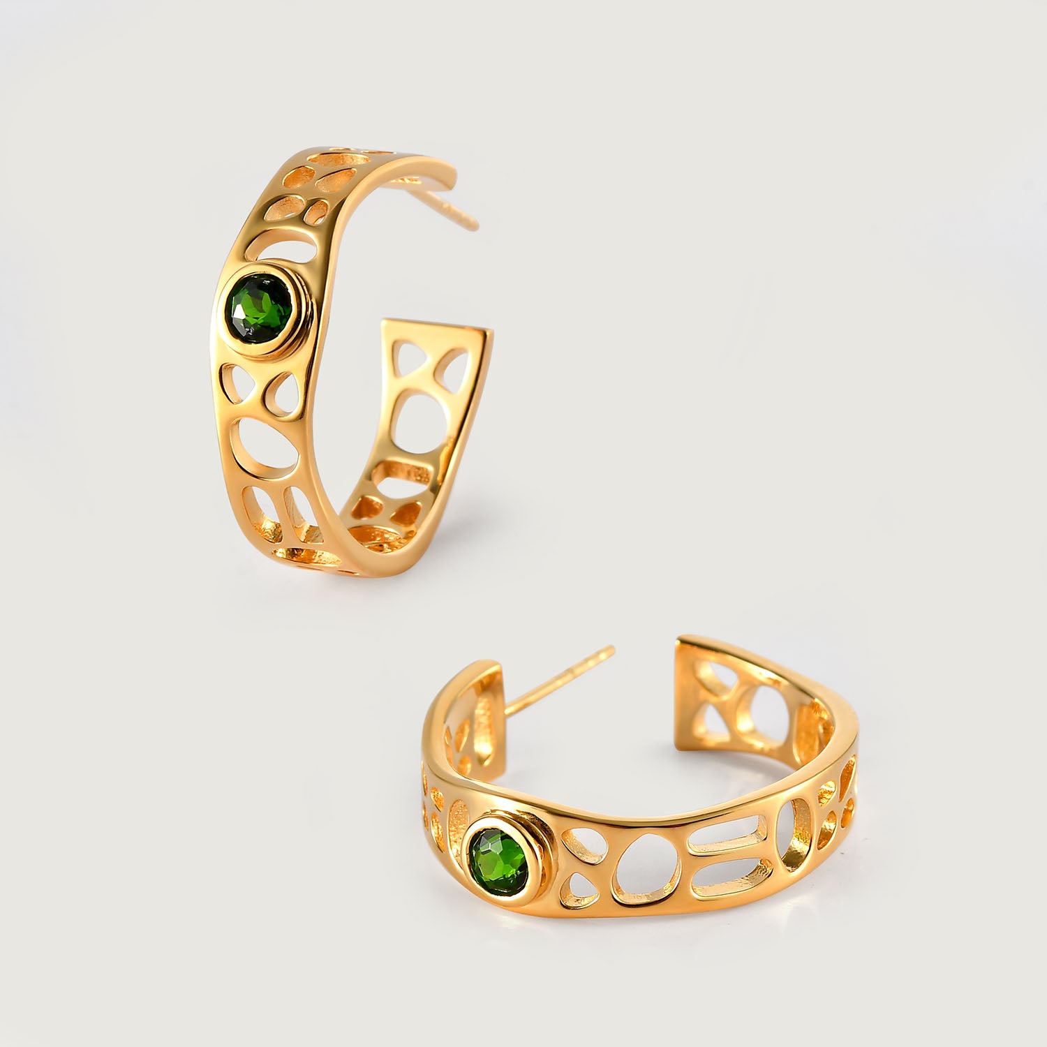 Lattice Solitaire Hoops with Chrome Diopside + Diopside Lattice Band Ring