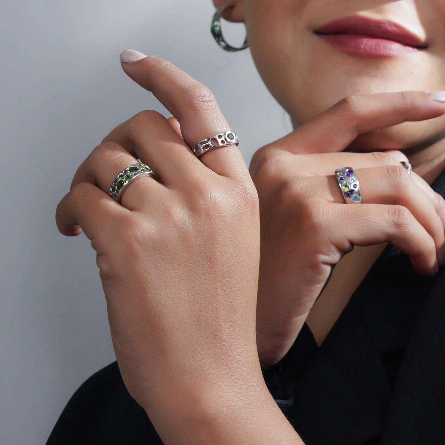 Diopside Lattice Band Ring + Lattice Solitaire Ring with Chrome Diopside + Lattice Solitaire Hoops with Chrome Diopside