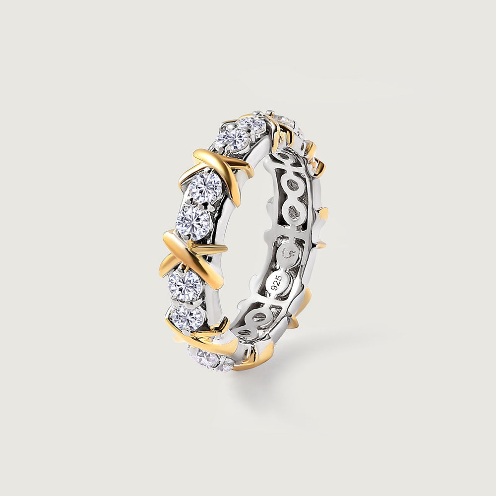 Molto Kiss Eternity Entertwine Ring + Molto Kiss Eternity Pendant + Molto Kiss Eternity Entertwine Hoops