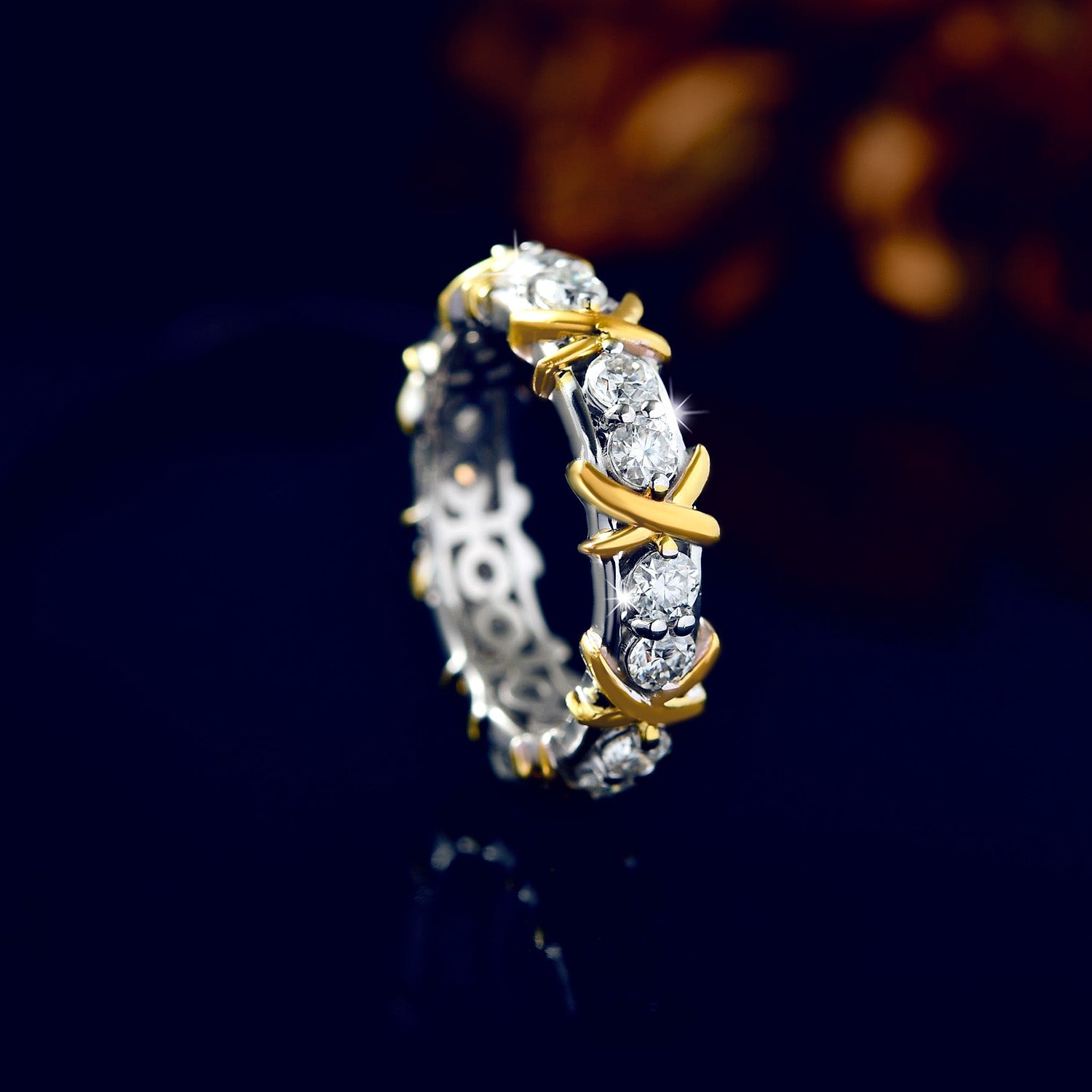 Molto Kiss Eternity Ring + Molto Kiss Eternity Earrings