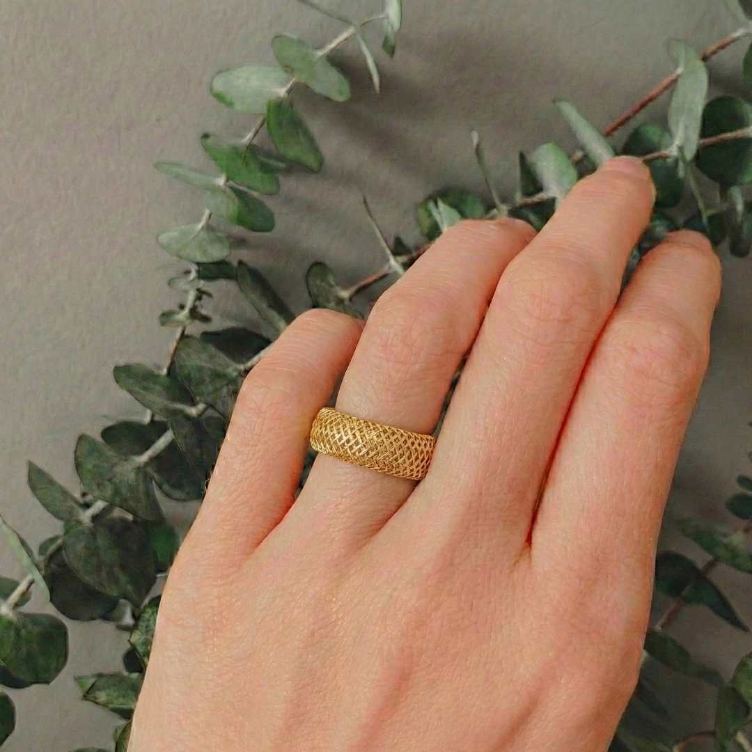 Horizon Mesh Bangle and Ring in 9K Gold