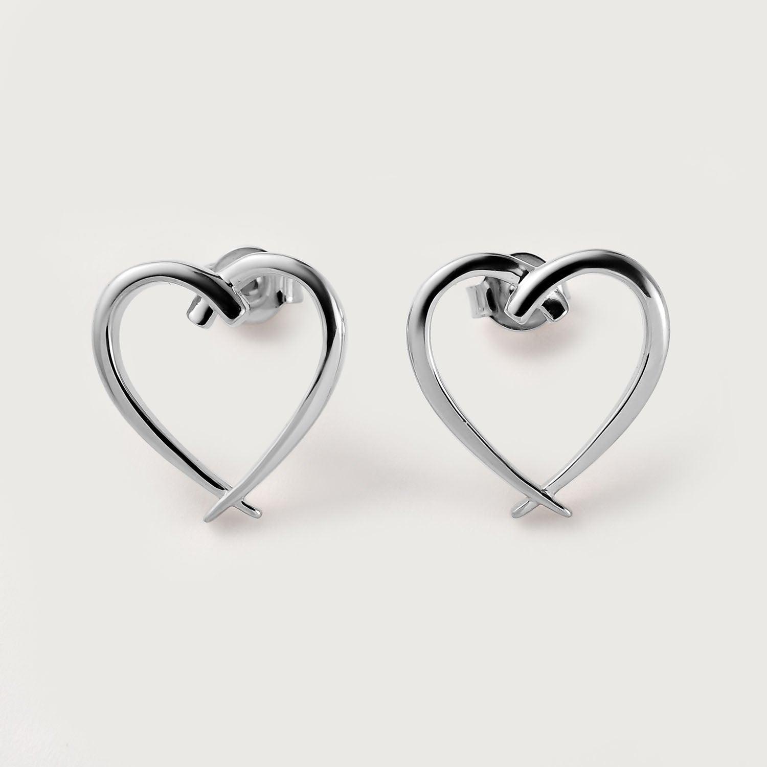 Molto Signature Heart Earrings