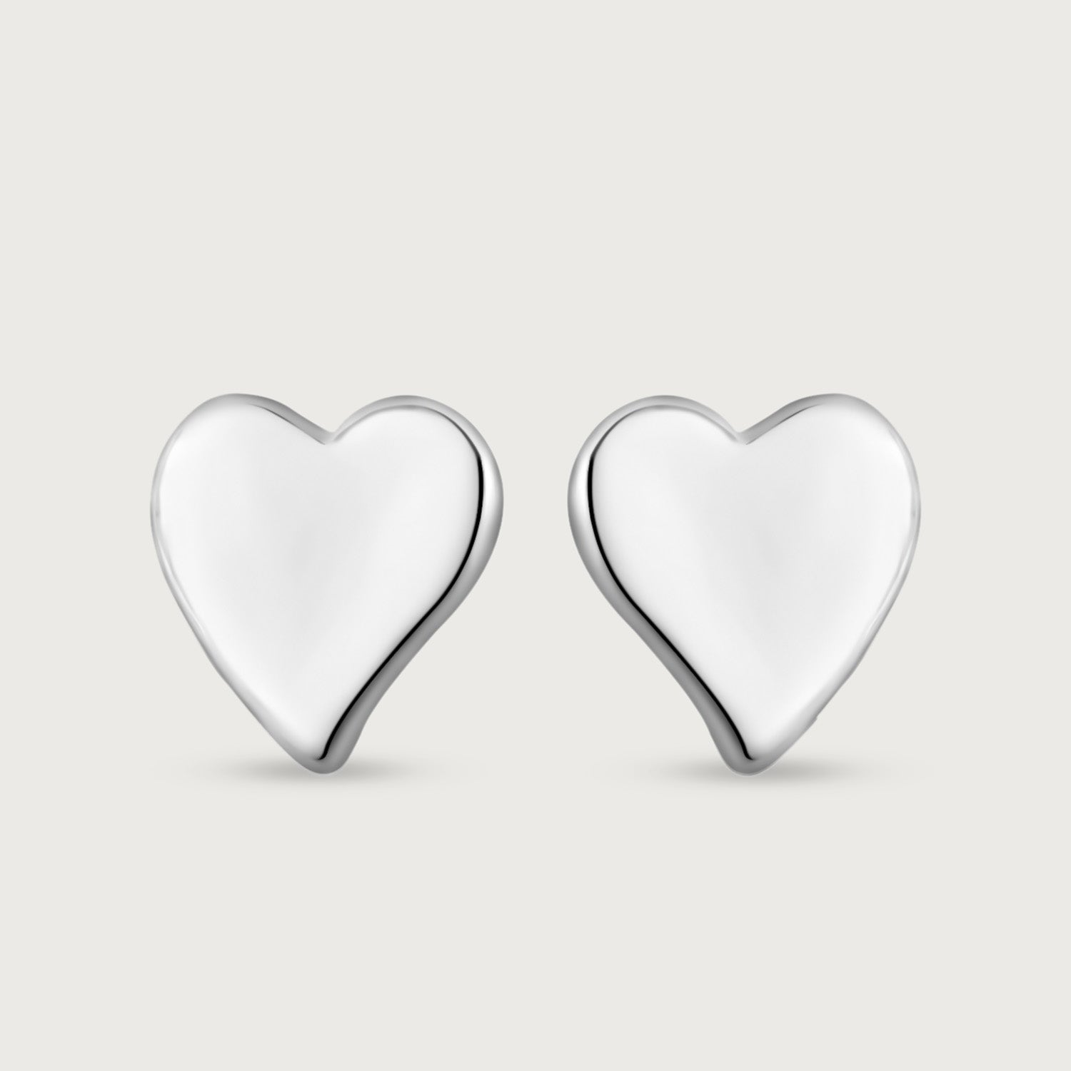 Amore Twist Heart Stud Earrings