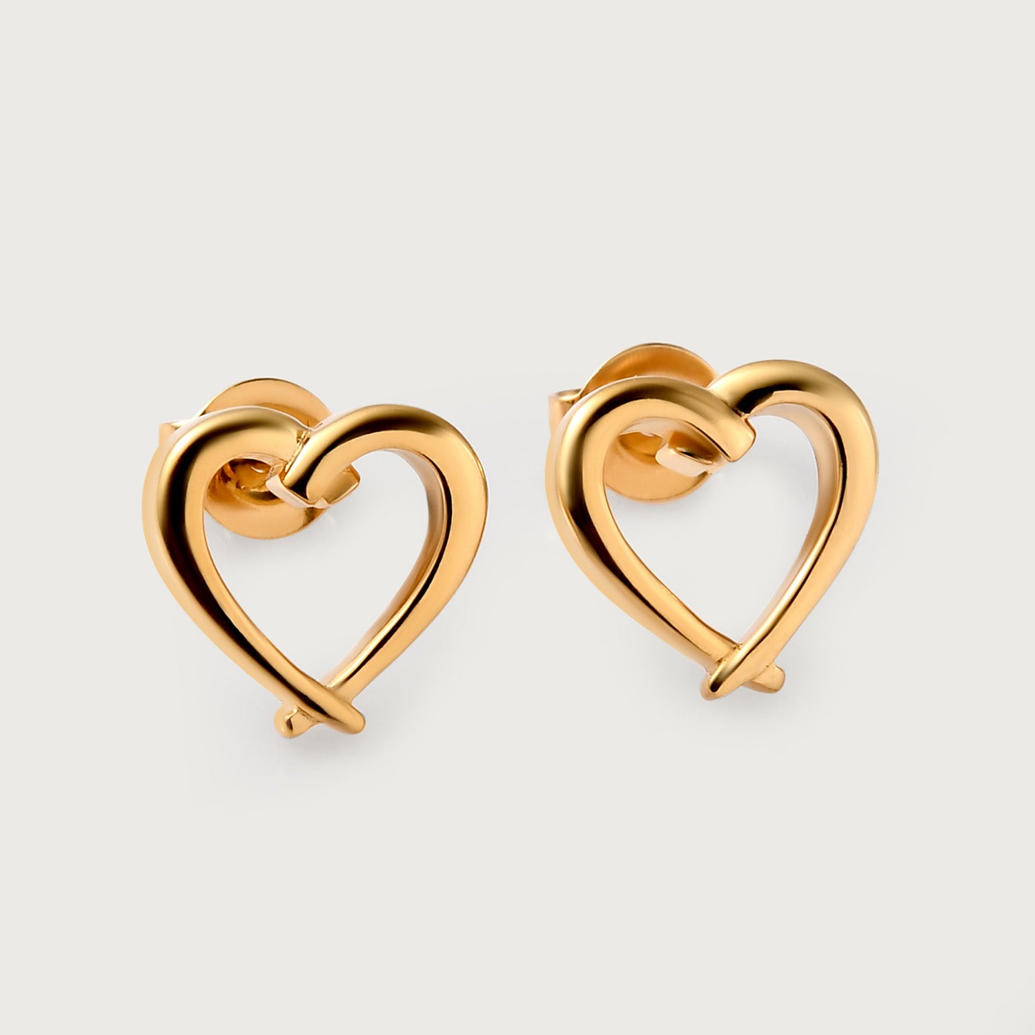 Molto Heart Stud Earrings